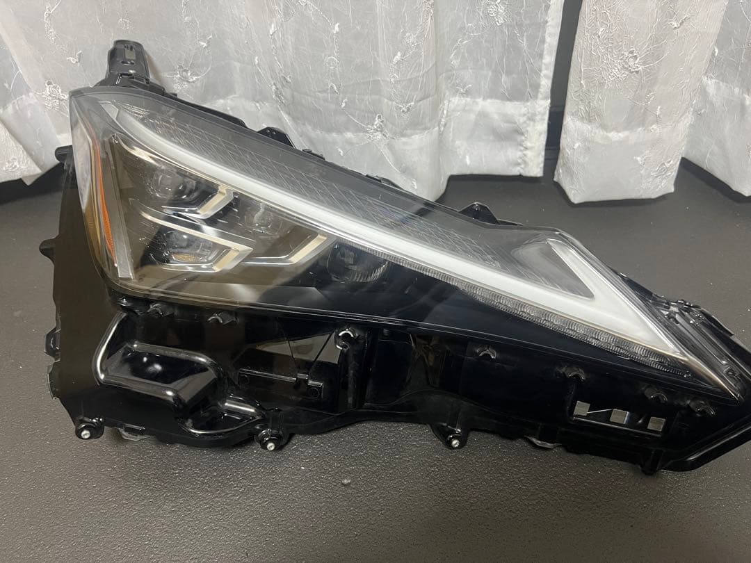 UXヘッドライト左右セット