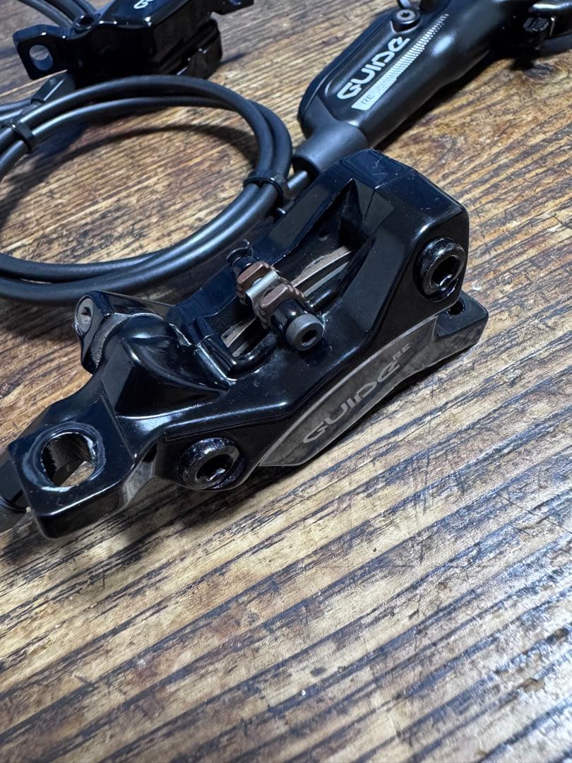SRAM GUIDE RE 4ポット　油圧ディスクブレーキ　前後セット　MTB用