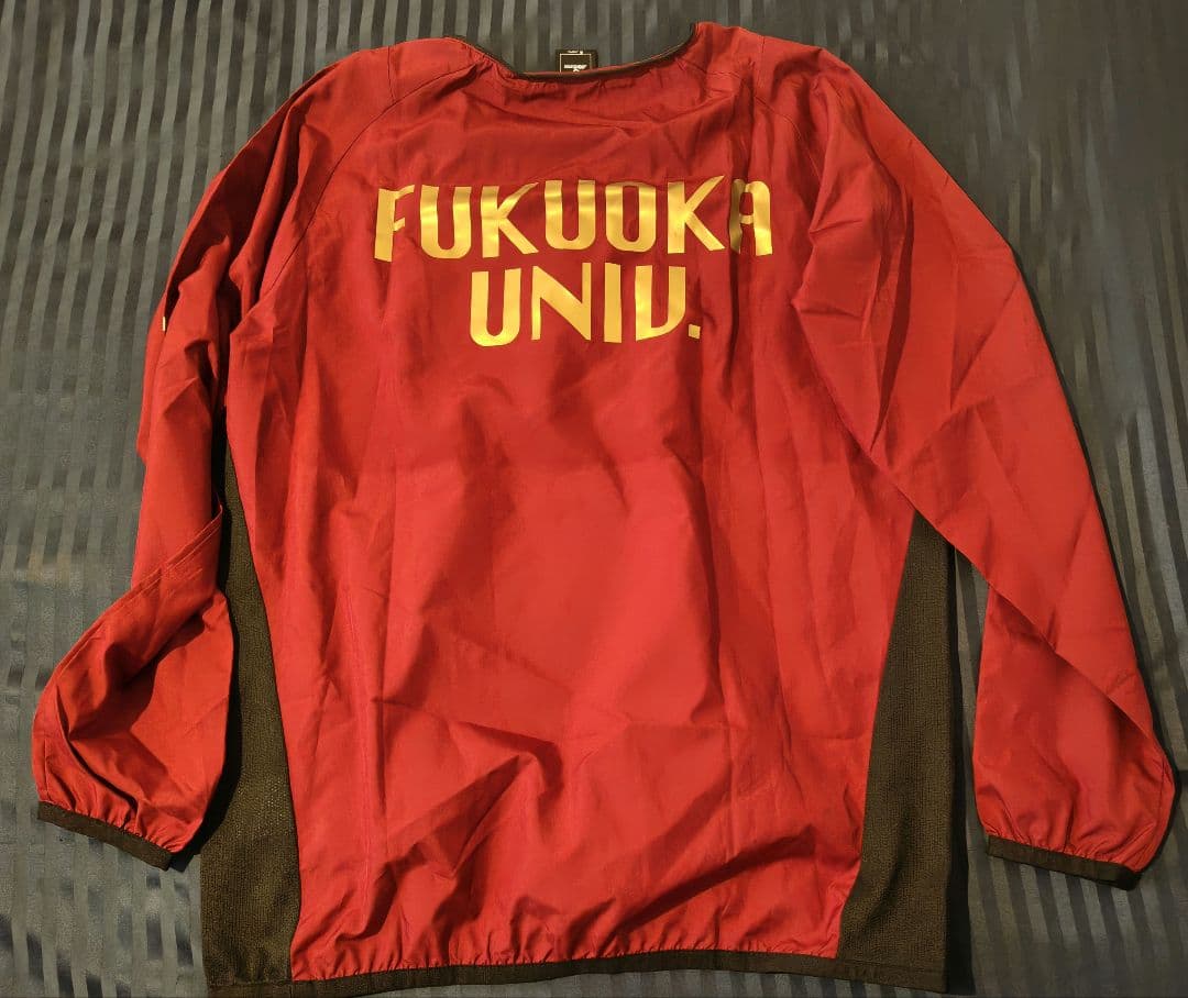 福岡大 サッカー部 ピステ 上下 Sサイズ