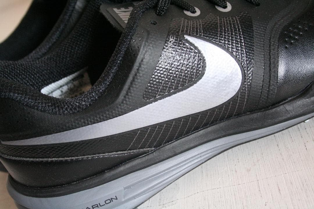 27cm ナイキ ルナコマンド ブラック　メタリックシルバー