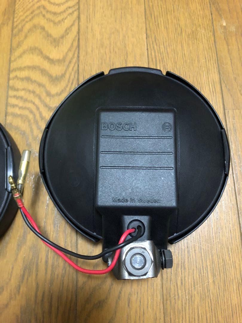 【最終値下げ】BOSCH ボッシュ レア　フォグランプ　カバー付未使用品