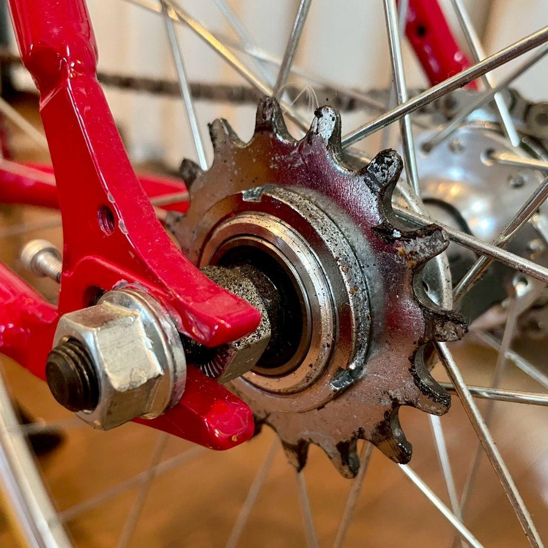 値下げ！引取り限定 AVASTA ピストバイク 固定ギア アルミハンドル 自転車