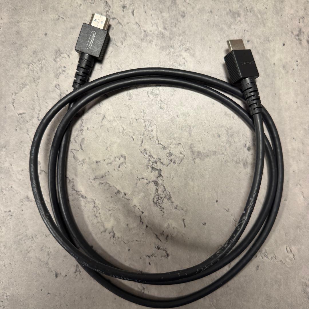 Nintendo Switch 本体 ネオンブルー・ネオンレッド