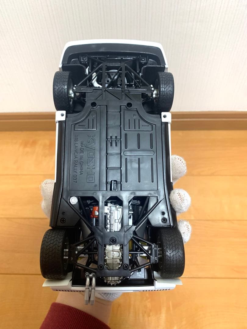 ハチハチ。KYOSHO Lancia Delta Integrale