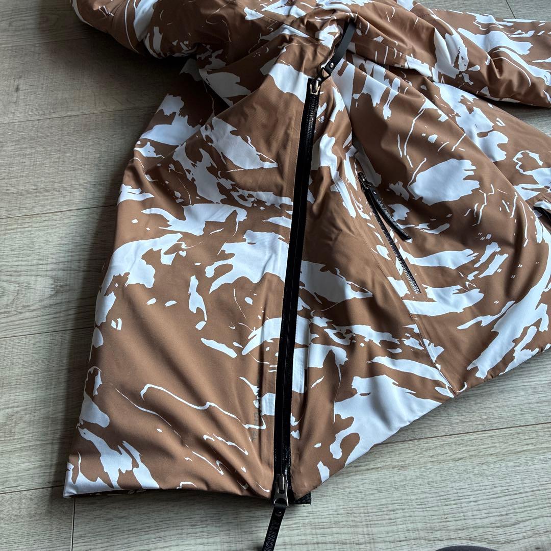 定価25万 未使用 Jリンドバーグ スキーウェア スノボウェア上下レディース S