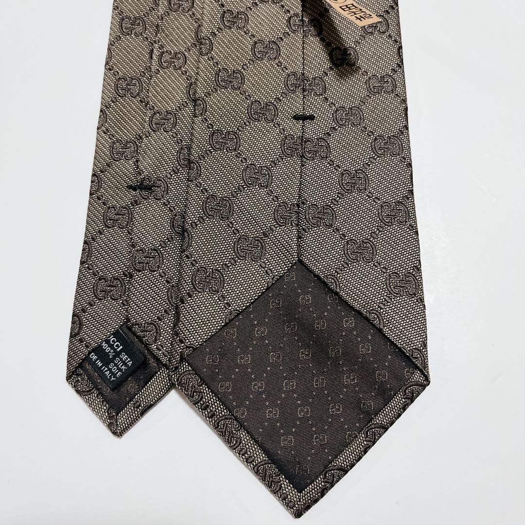 美品 グッチ ネクタイ ハイブランド GG柄 インターロッキング 光沢 希少