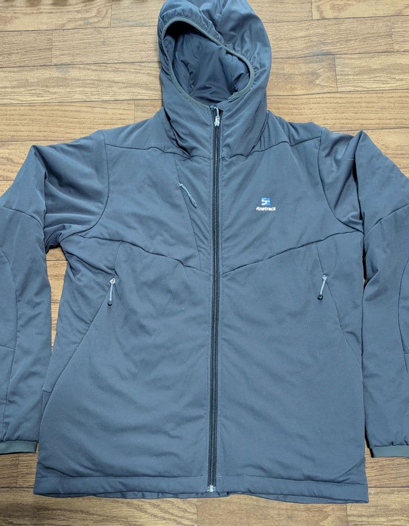 ファイントラック ポリゴン3フーディ Mサイズ