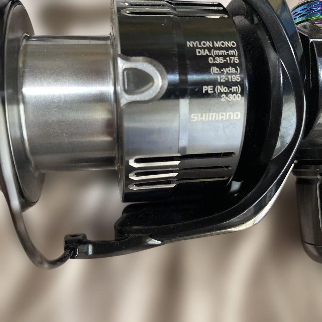 Vanquish C5000XG-B スピニングリール