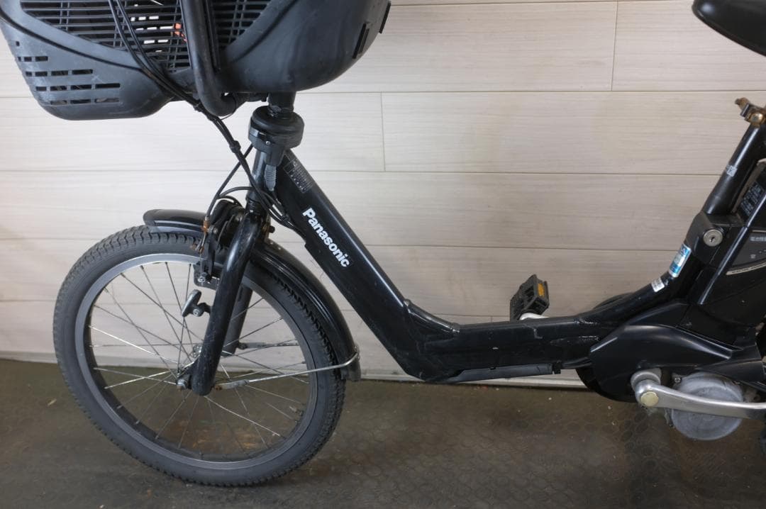 電動自転車 パナソニックギュット　20インチ　3段　8.0Ah充電器あり