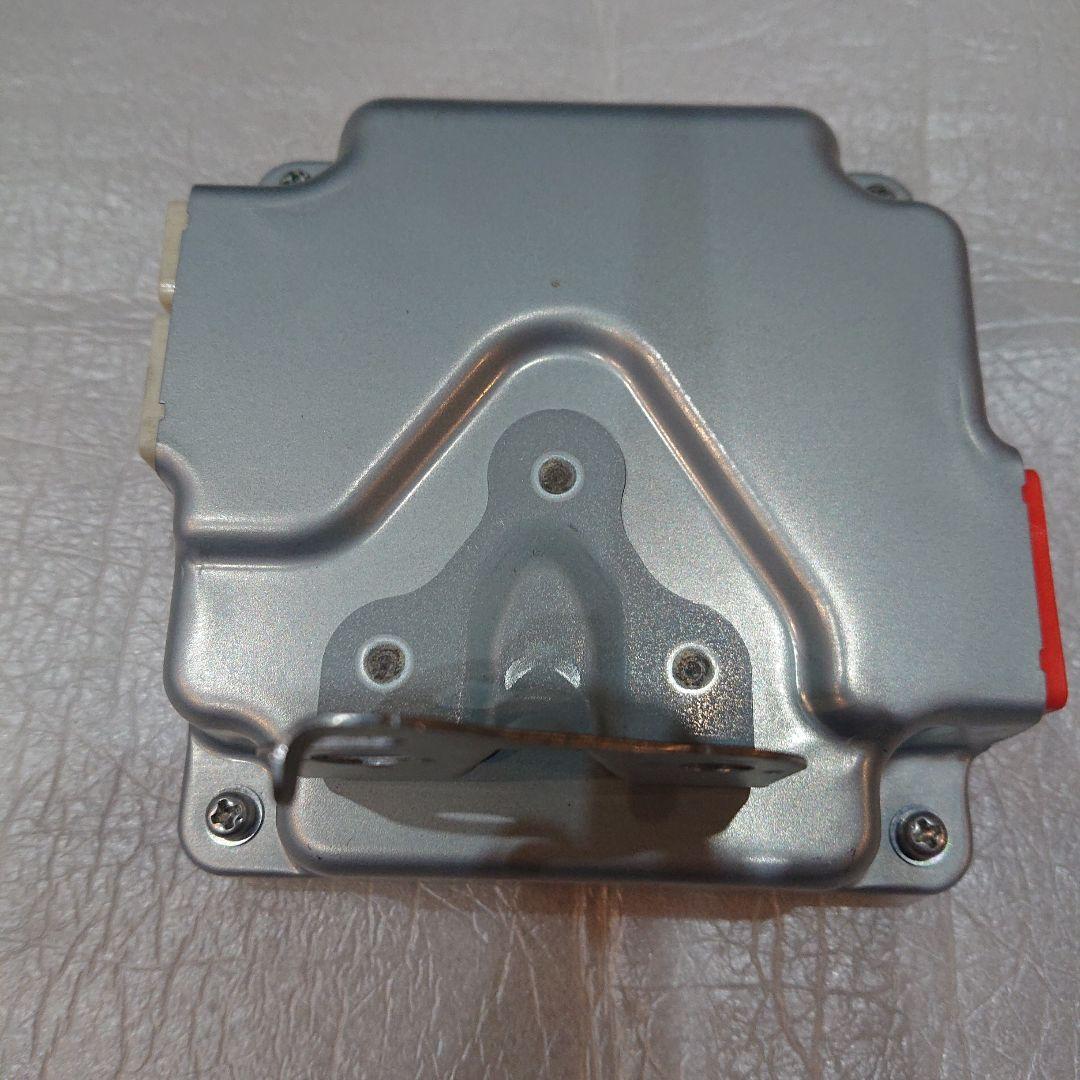 30プリウスボルテージセンサー