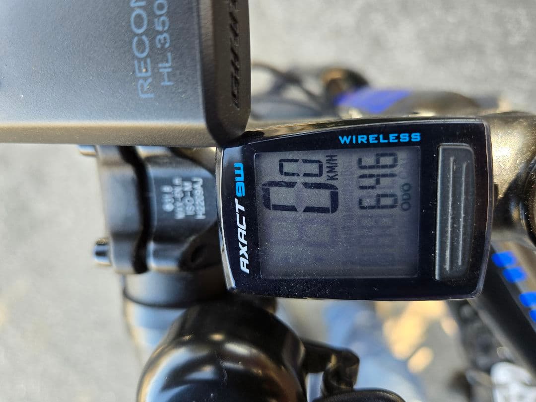 【即乗り出しセット/総額18万超】Giant Contend AR 4おまけ付き