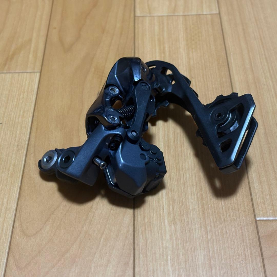 シマノ RD-R8050 電動リアディレイラー 11s