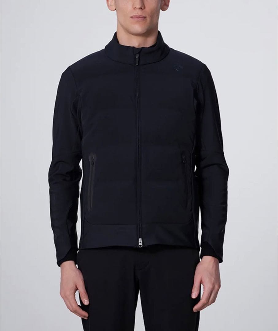 新品未使用 定価以下デサントゴルフ フルジップハイブリッドダウンジャケット