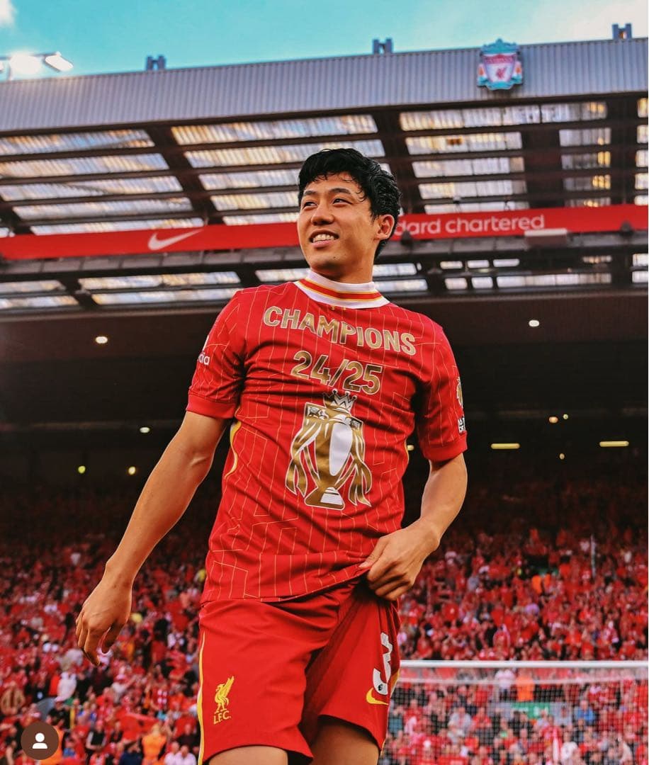 サッカーユニフォームリバプールプレミア24-25優勝ユニフォーム 希少‼️ 正規品