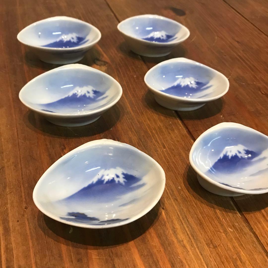 美品　深川製磁　陶器　当時物　富士　貝殻型　小皿　小鉢　醤油皿　上品な絵柄