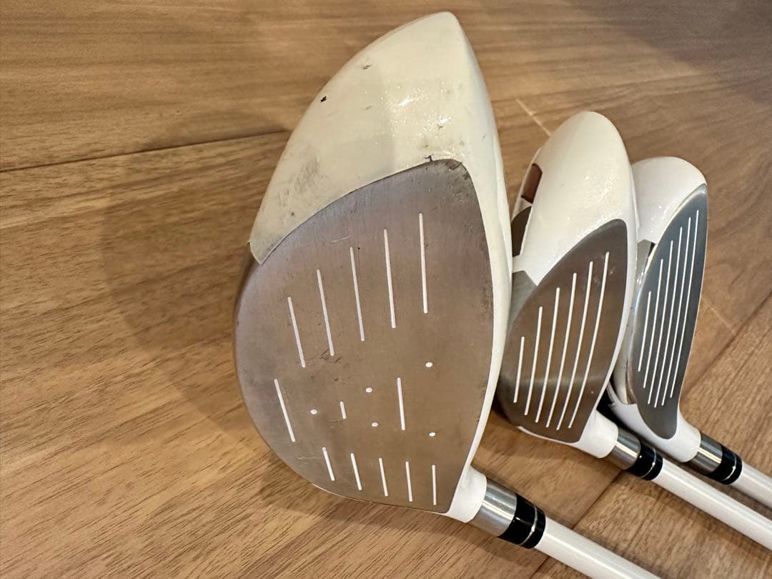 YONEX ピンク ゴルフクラブ7本セット・キャディバッグ　J135