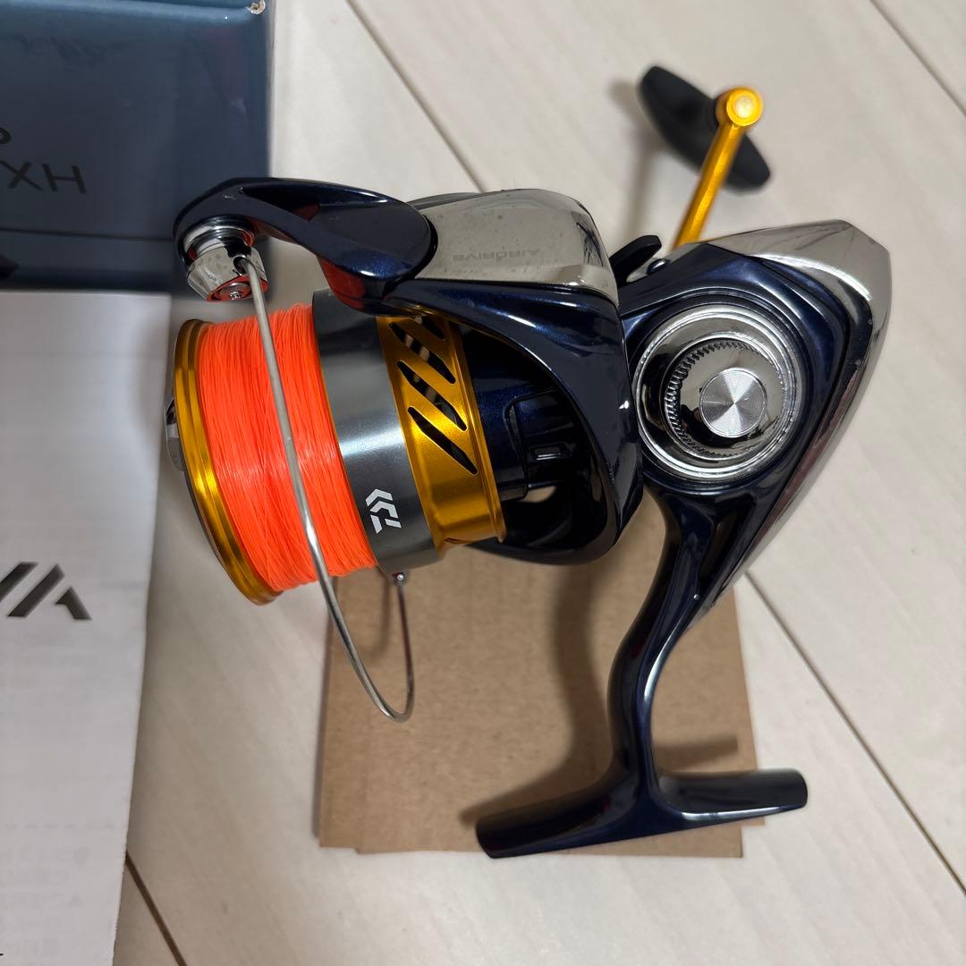 DAIWA REVROS LT4000-CXH スピニングリール