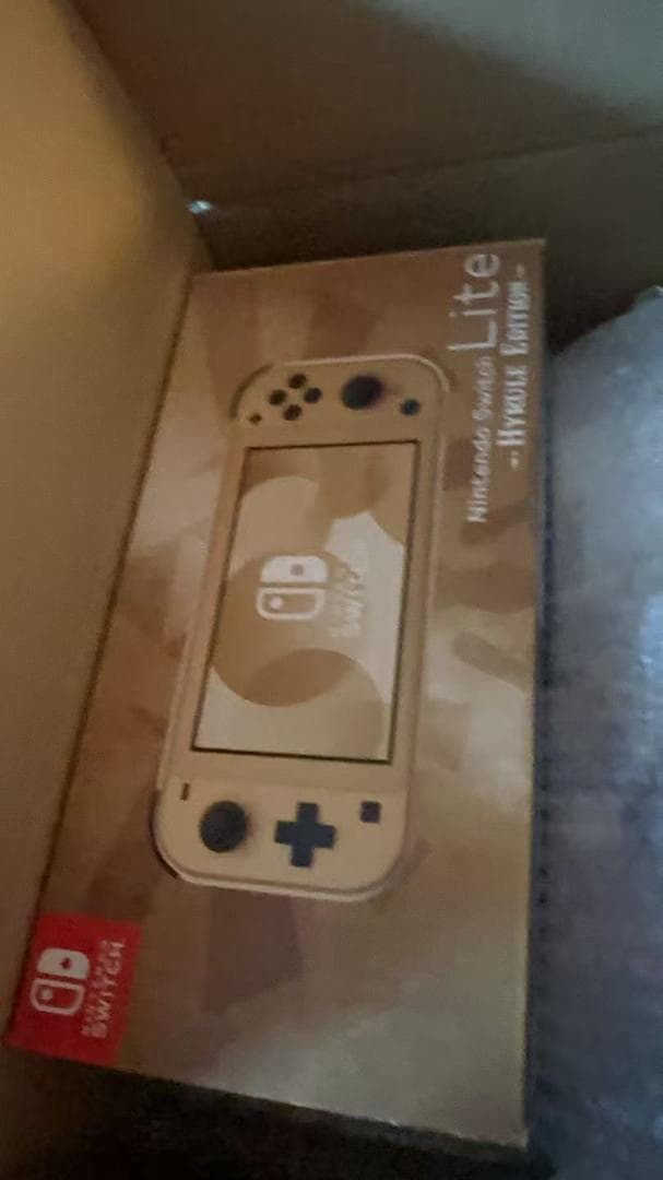 中古美品✨Nintendo Switch Lite 　ハイラルエディション