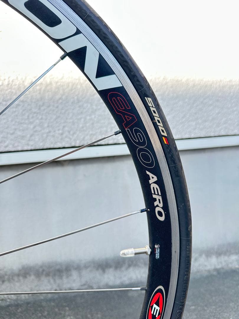 ロードバイク　CARRERA ERAKLE TS