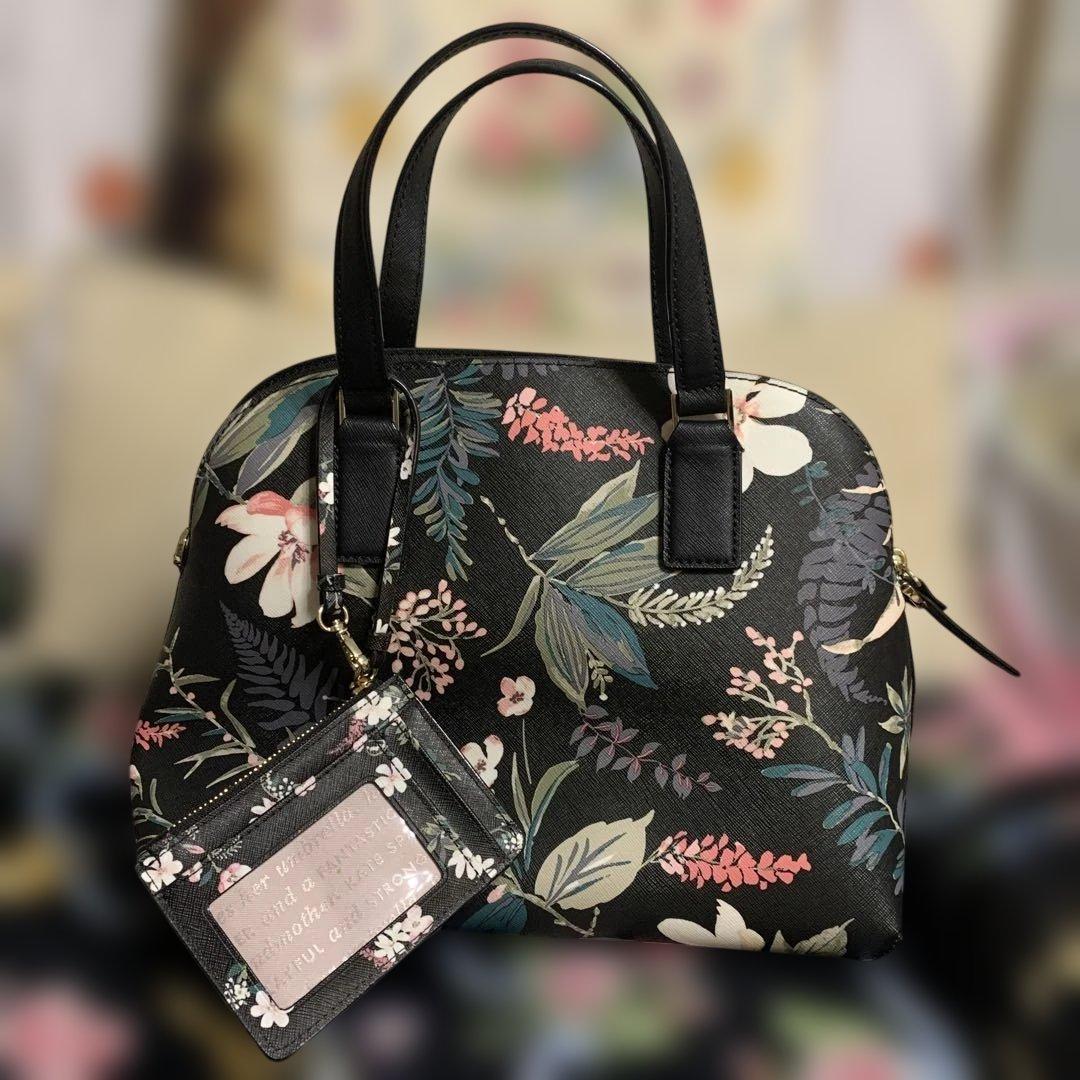 ケイトスペードハンドバッグ花柄中古品パスケース付き