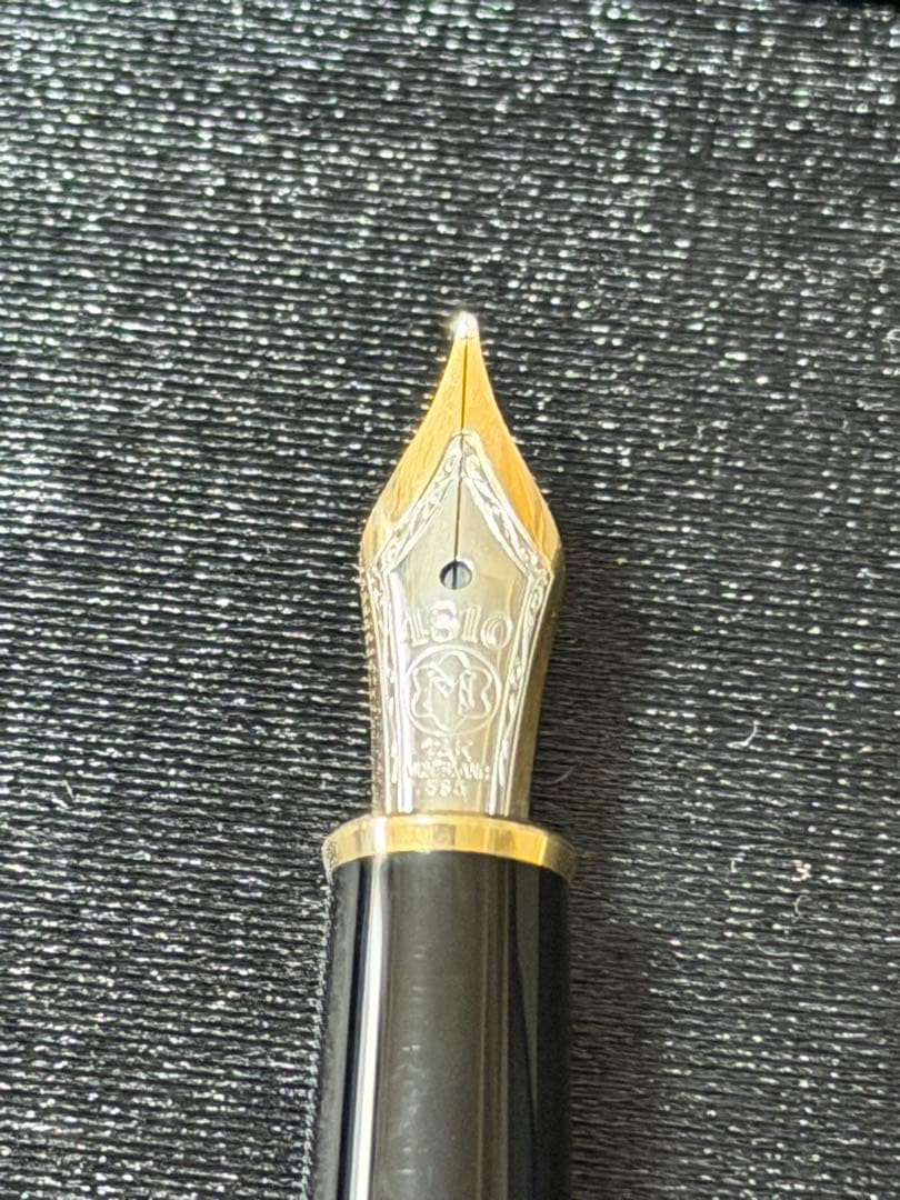 新品未使用　144 バイカラー　14金　ゴールド　モンブラン　万年筆　F 吸入器