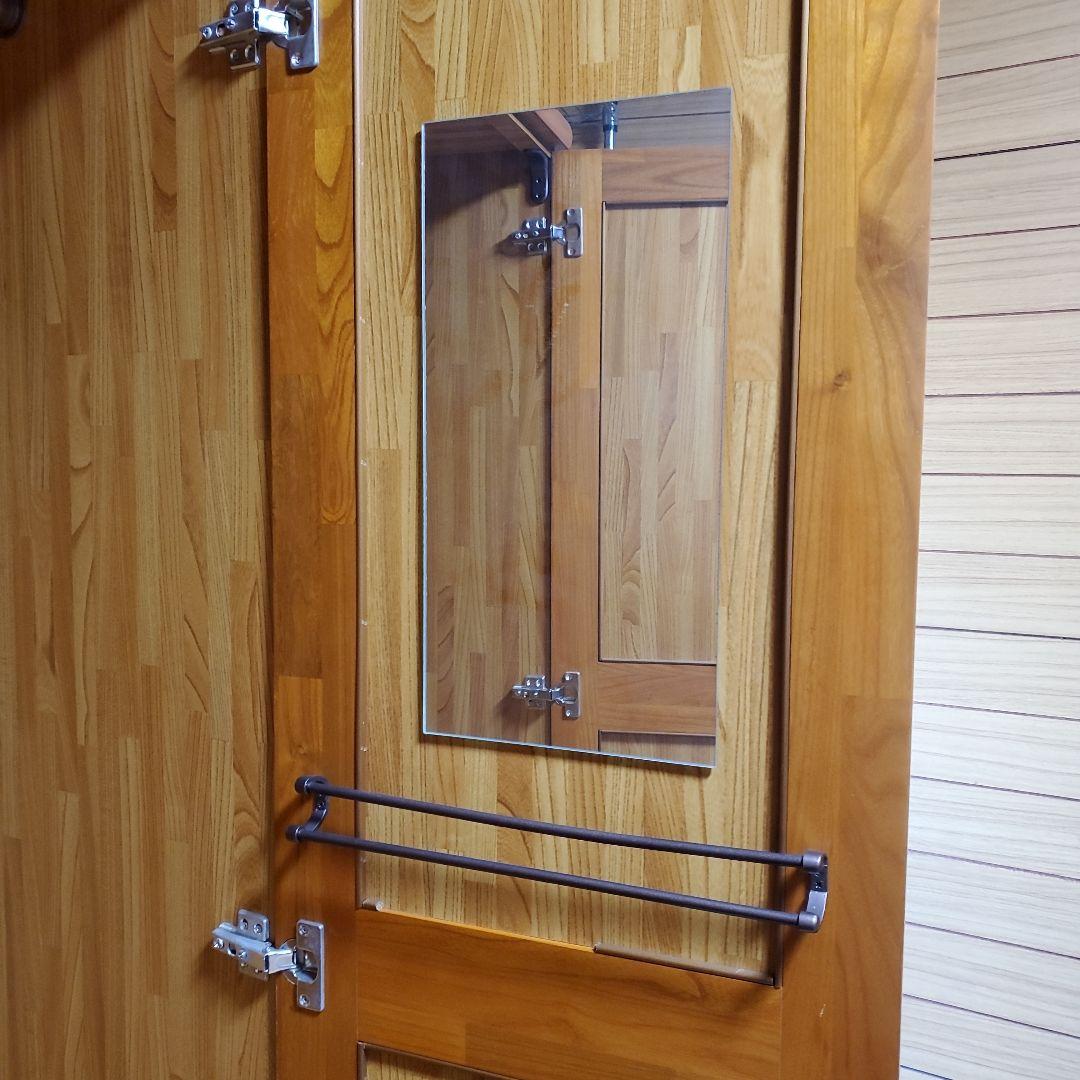 木製クローゼット 鏡付き 引き出し付き　レトロ