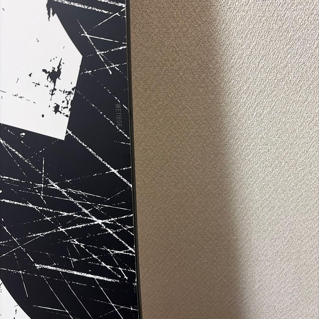 011 artistic ZERO 148 スノーボード板