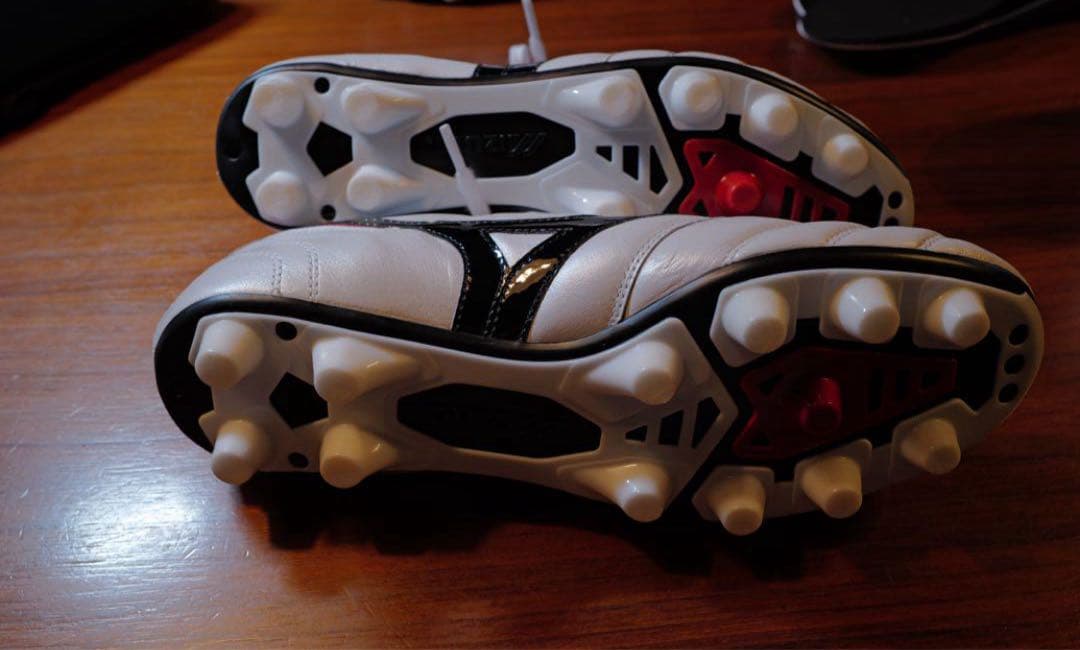 [ミズノ] モレリア II JAPAN 新品24.0