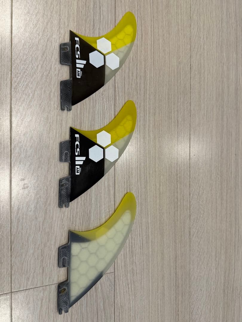 FCS II サーフボードトライフィンセット