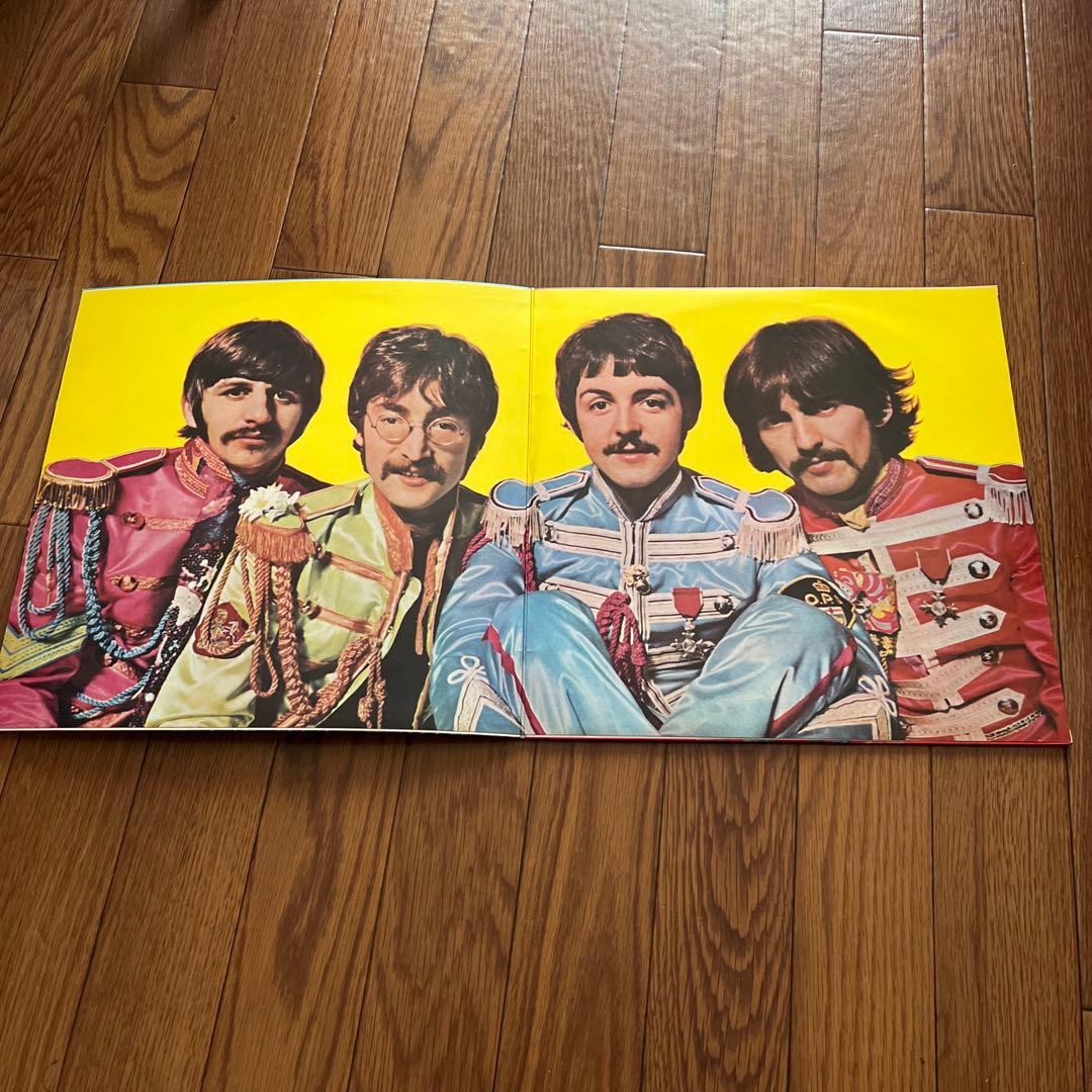 ビートルズ　レコード　ホワイトアルバム　Sgtペパーズ　マジカルミステリーツアー