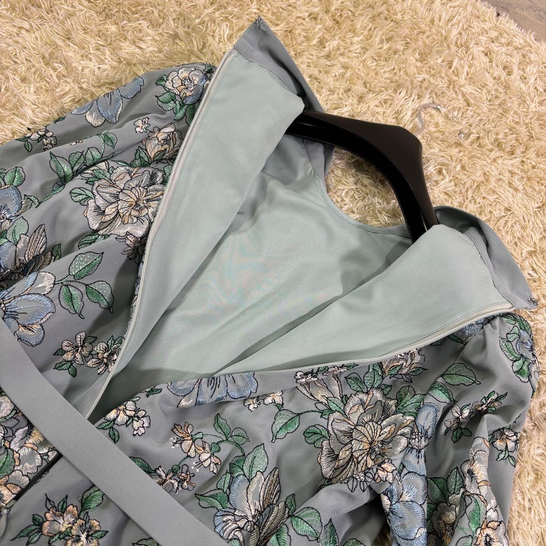 グレースコンチネンタル　花柄　総刺繍　ベルト　ボウタイ　フレア　ロングワンピース