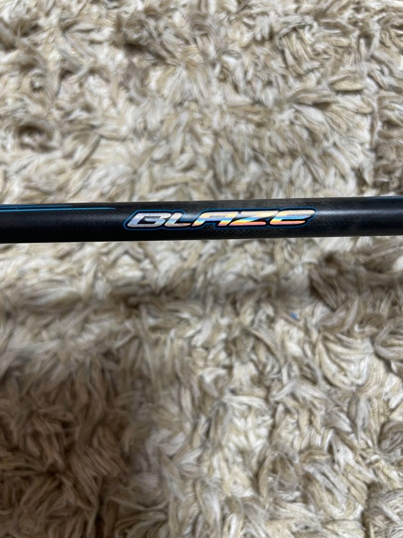 BLAZE 7U バドミントンラケット