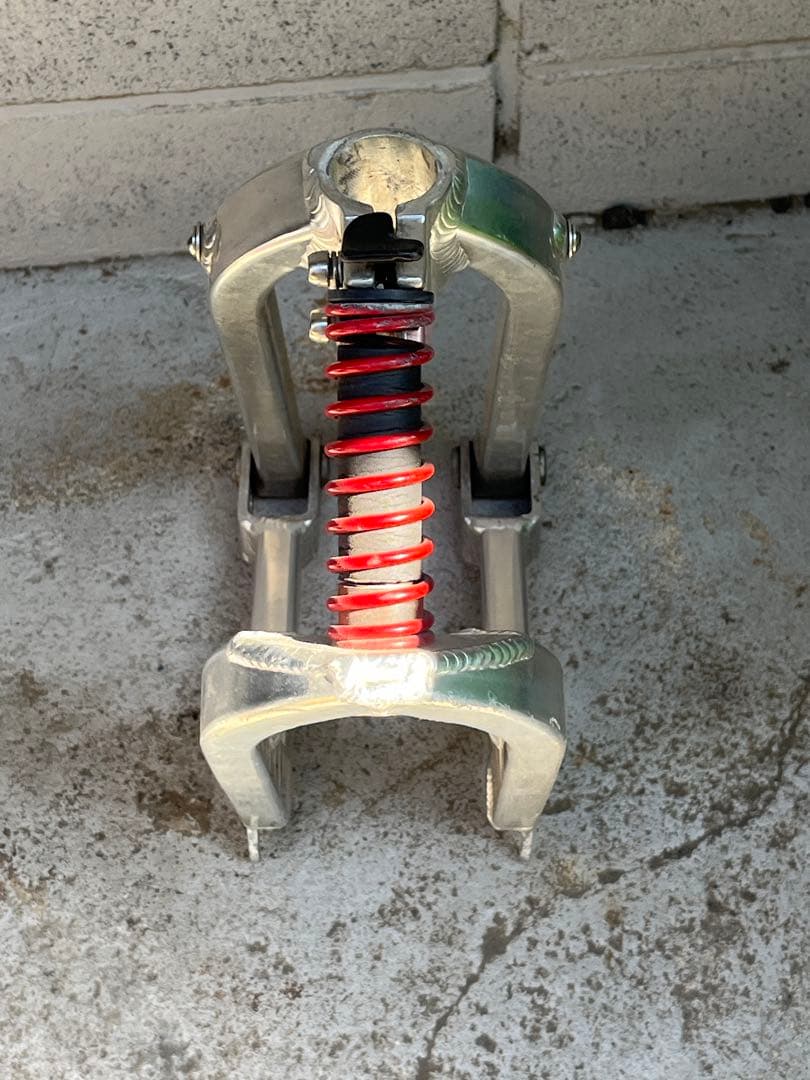 bd1 フロントサスペンス　ジャンク