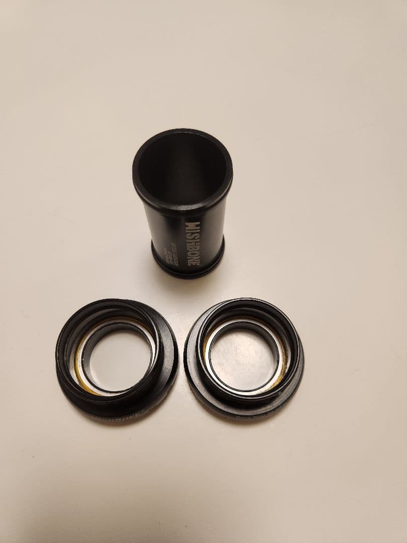 WISHBONE BSA68SH ボトムブラケット