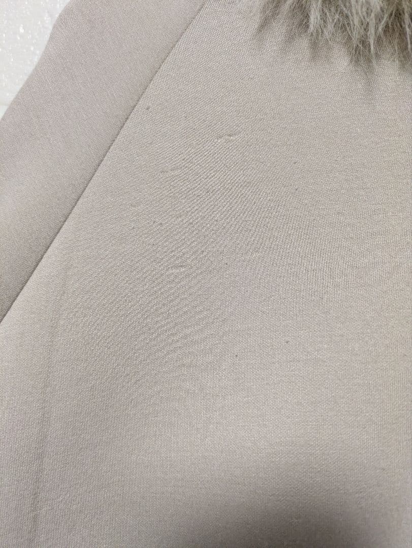 新品未使用 ヤマダヤスコットクラブ系列 fennel ファー付き フードポンチョ