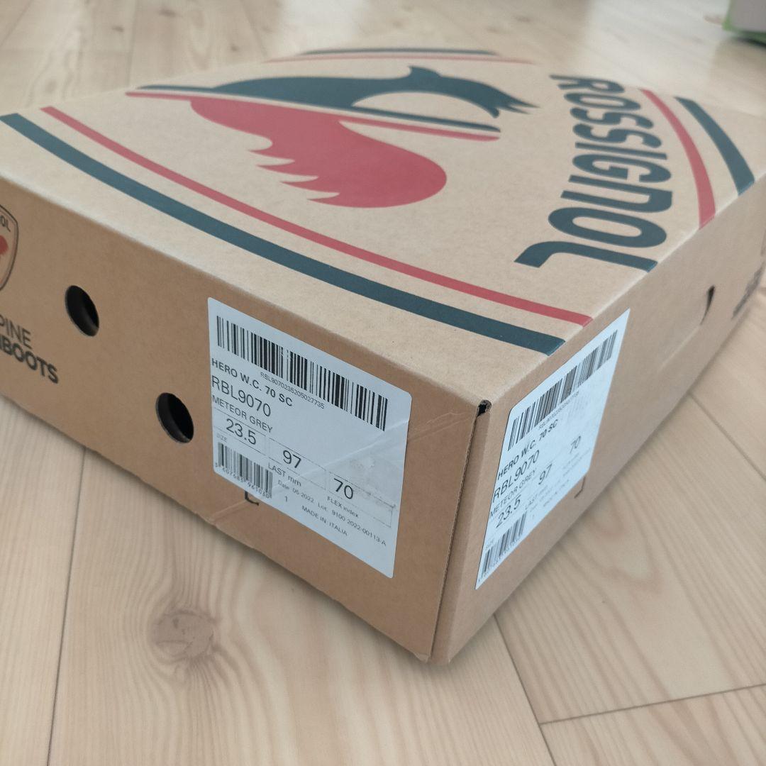 ロシニョール HERO WORLD CUP 70SC　レーシング　スキーブーツ