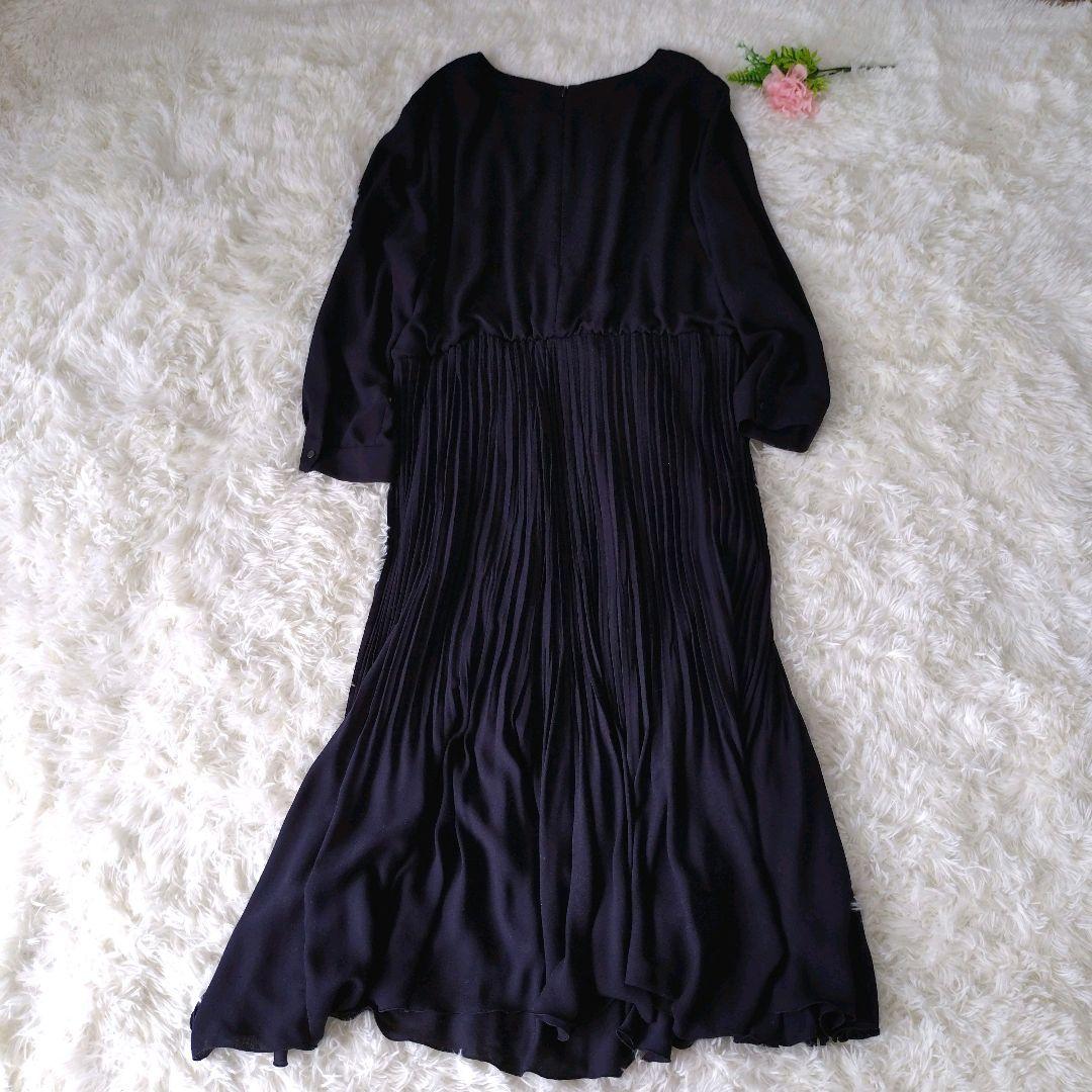 大きいサイズ アンタイトル プリーツワンピース 50 紺
