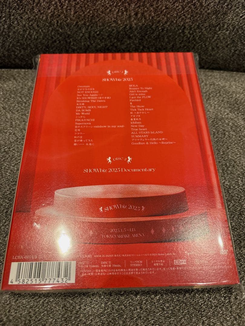 新品未開封　SHOWbiz 2025 DVD