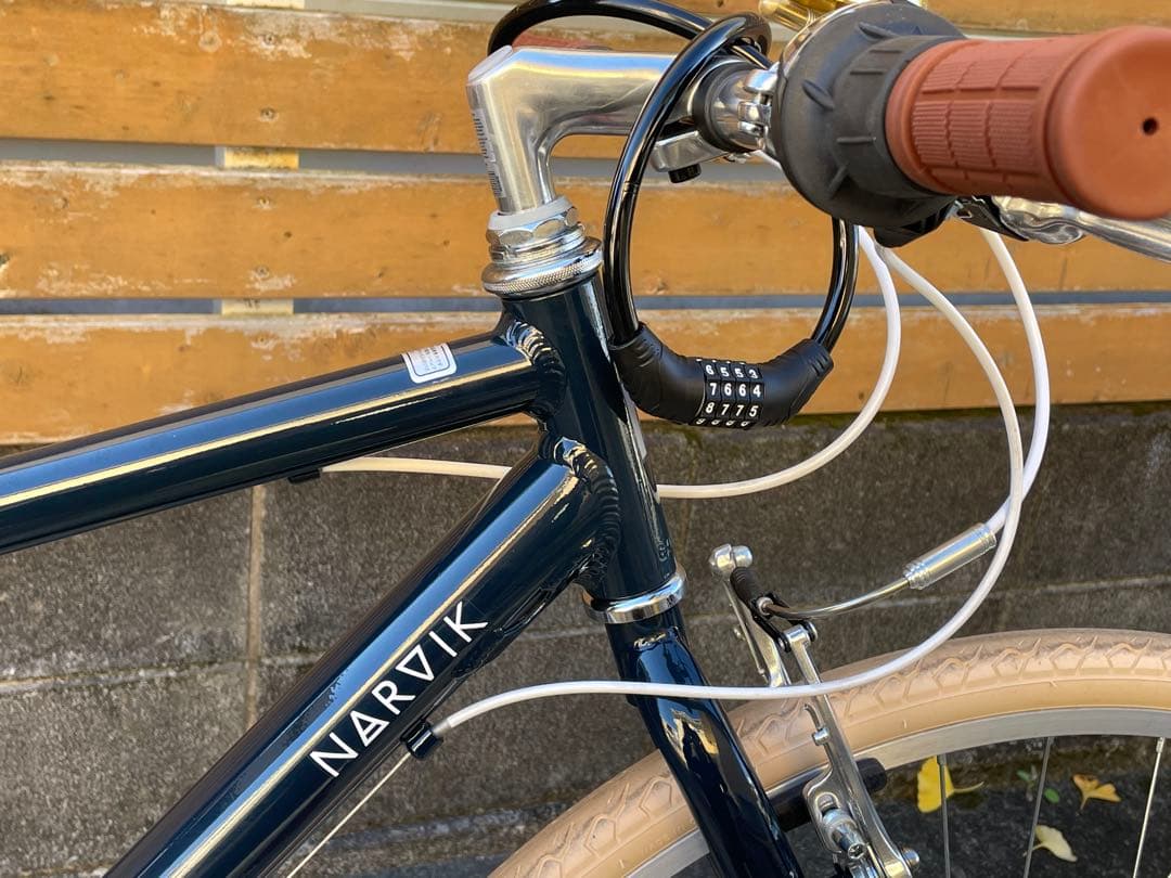 *=͟͟͞͞(˙ᗜ˙ )サッと乗られる！ ノルウェー クロスバイク