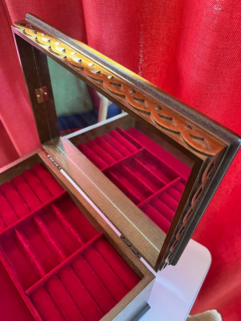 パリの雑貨屋　オーク材　ジュエリーボックス　4段　アクセサリーケース　モダン