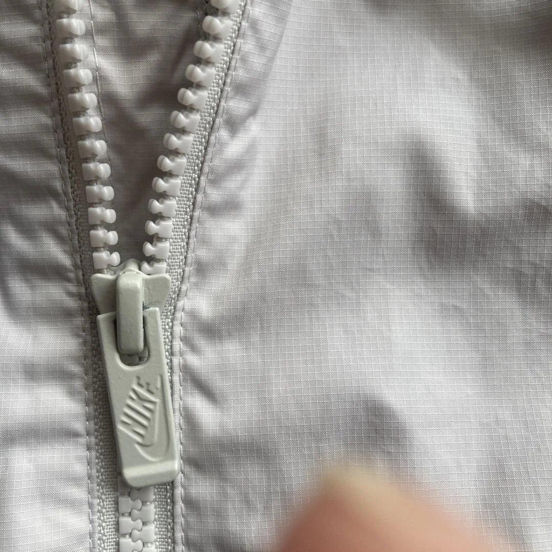 Nike ウィンドブレーカーレディース 赤/青/黄色