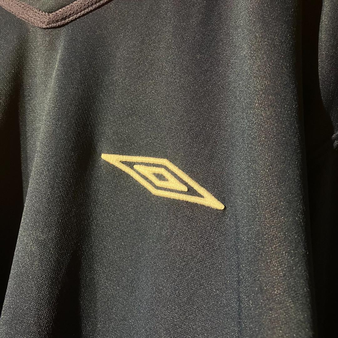 umbro　2004　イングランド代表ユニフォーム　紺/赤/リバーシブル