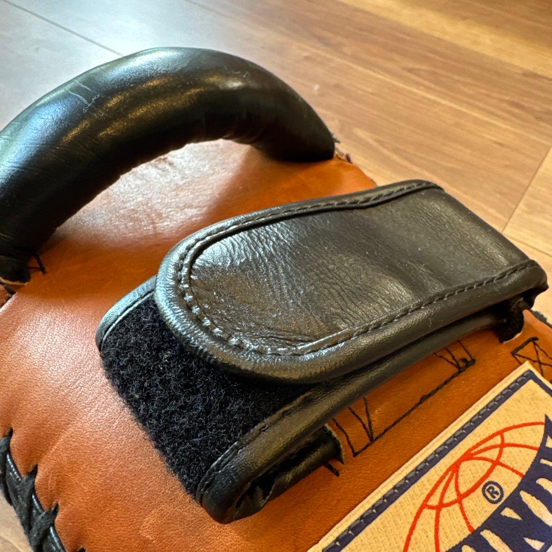 WINDY キックミット レザー KP-6