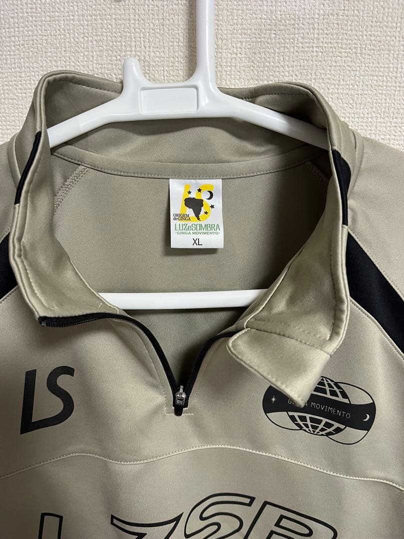 LUZ e SOMBRA XL ジャージ