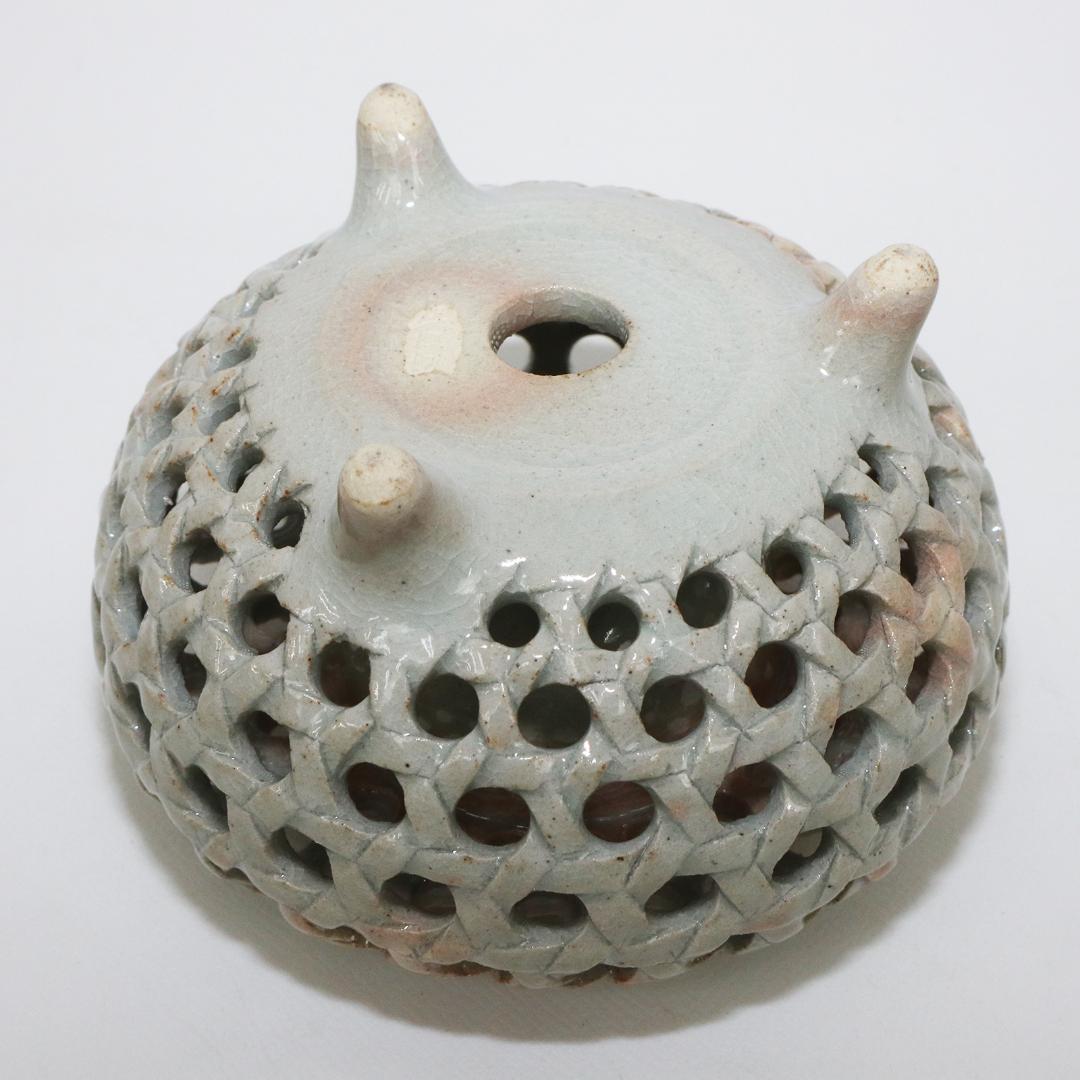 倉敷資陽 萩焼 三足 透かし香炉