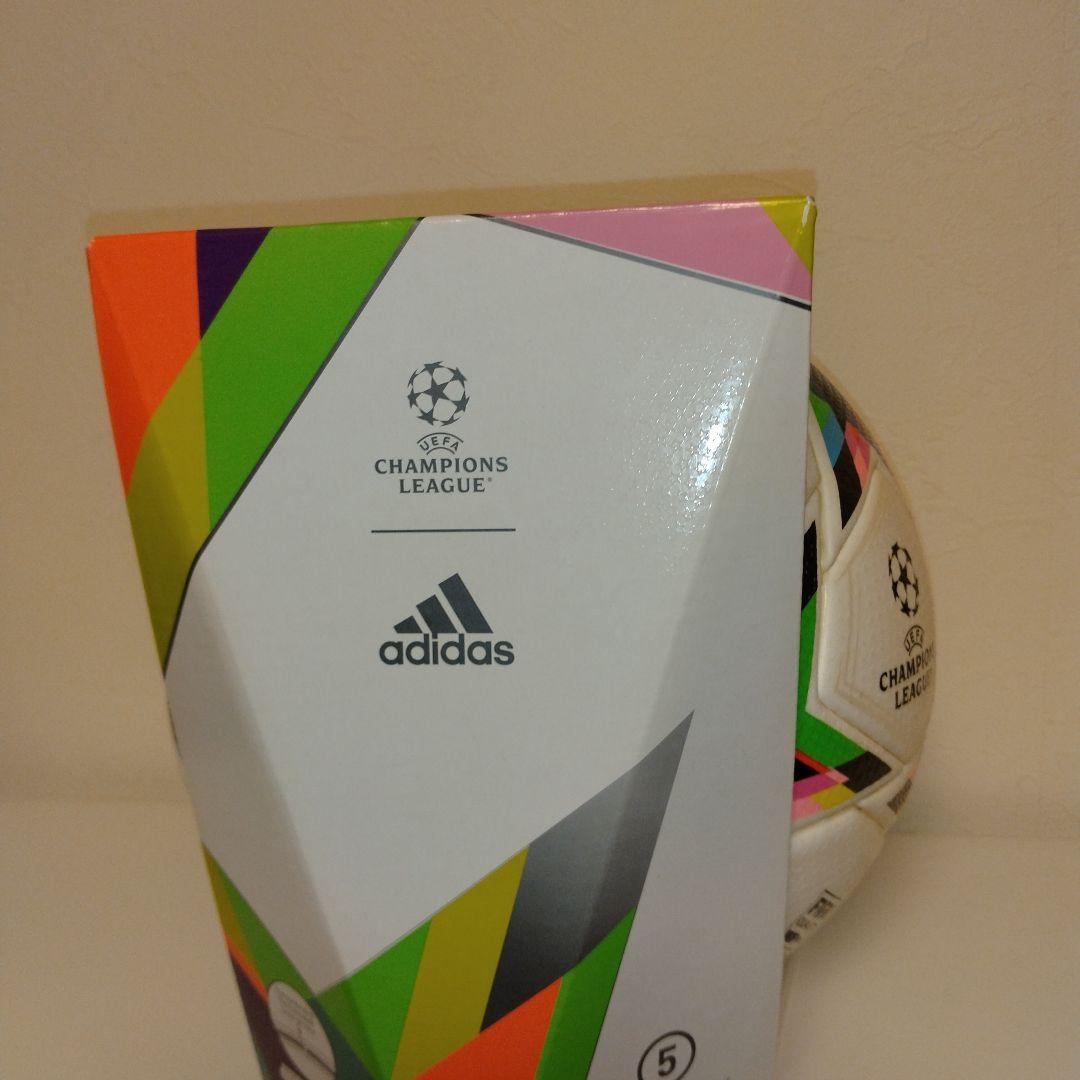アディダスUEFA Champions League 公式試合球