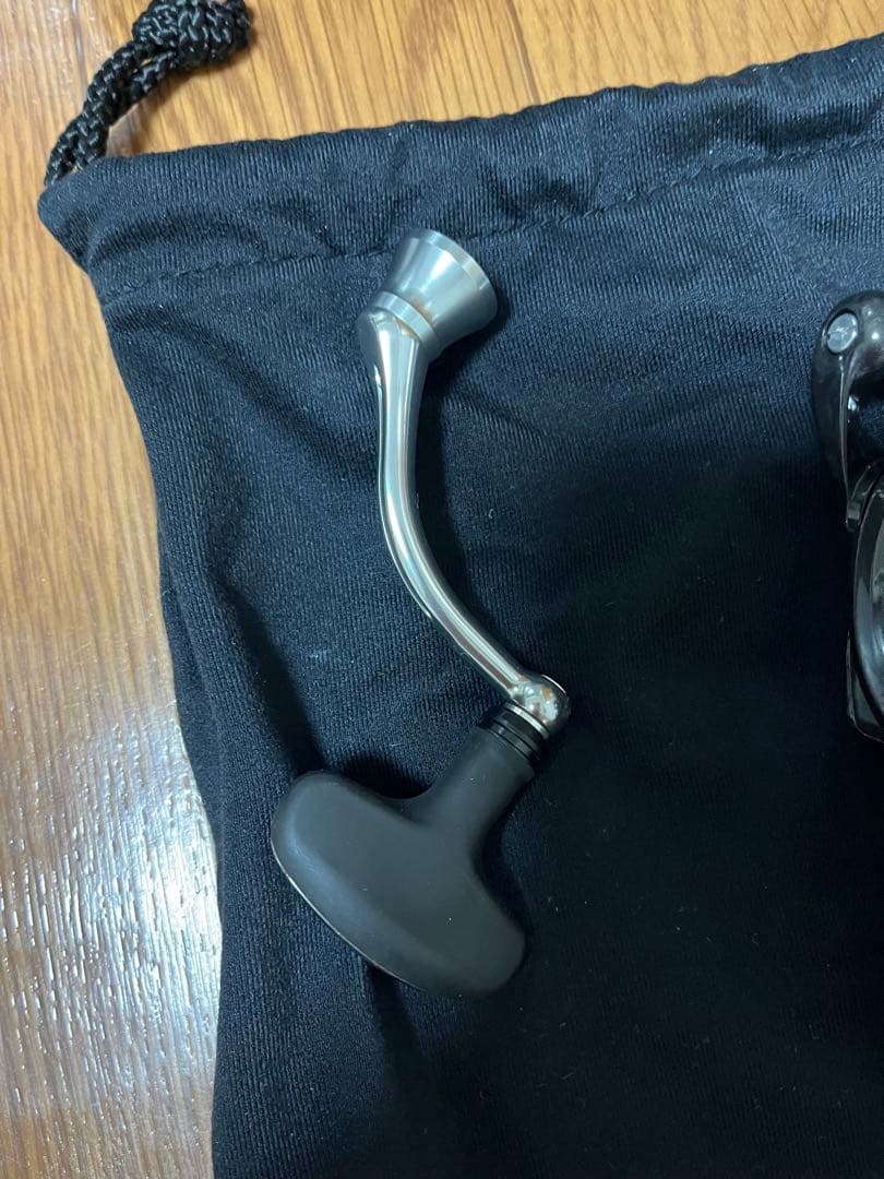 DAIWA 18EXIST スピニングリール