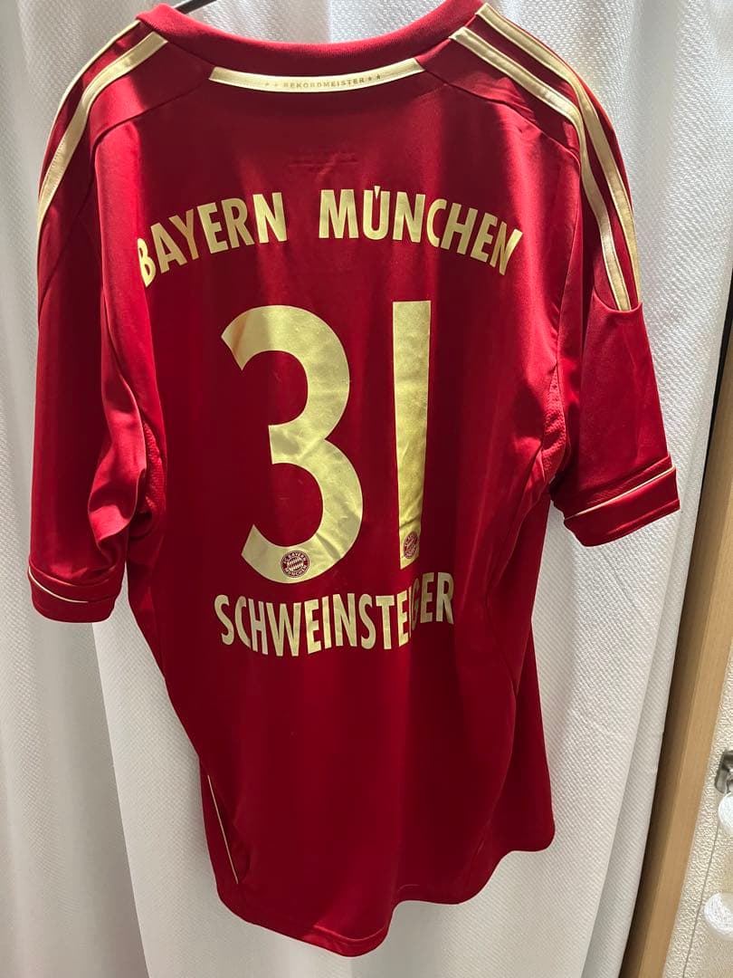 シュヴァインシュタイガー ユニフォーム バイエルン