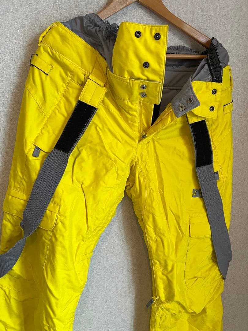 早い者勝ち！【美品】DC スキー/スノーボードウェア レディース 上下セット