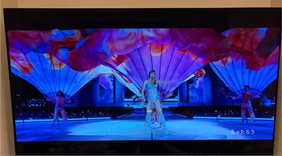 【新品、未開封】Taylor Swift 公式本＆CD＆DVDセット